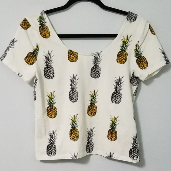 Awesome F21 Plus pineapple print crop top, 0X - Picture 2 of 5